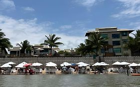 Ekoara #327 | Vista na beira-mar Praia Muro Alto